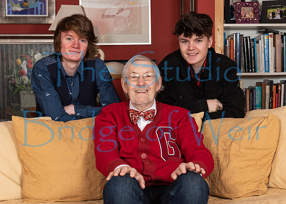 Stephen-005
